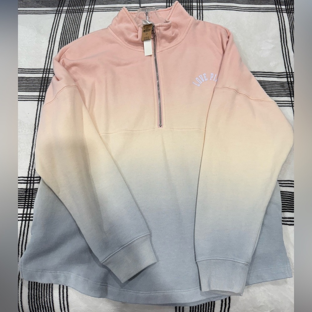PINK Sweatshirt